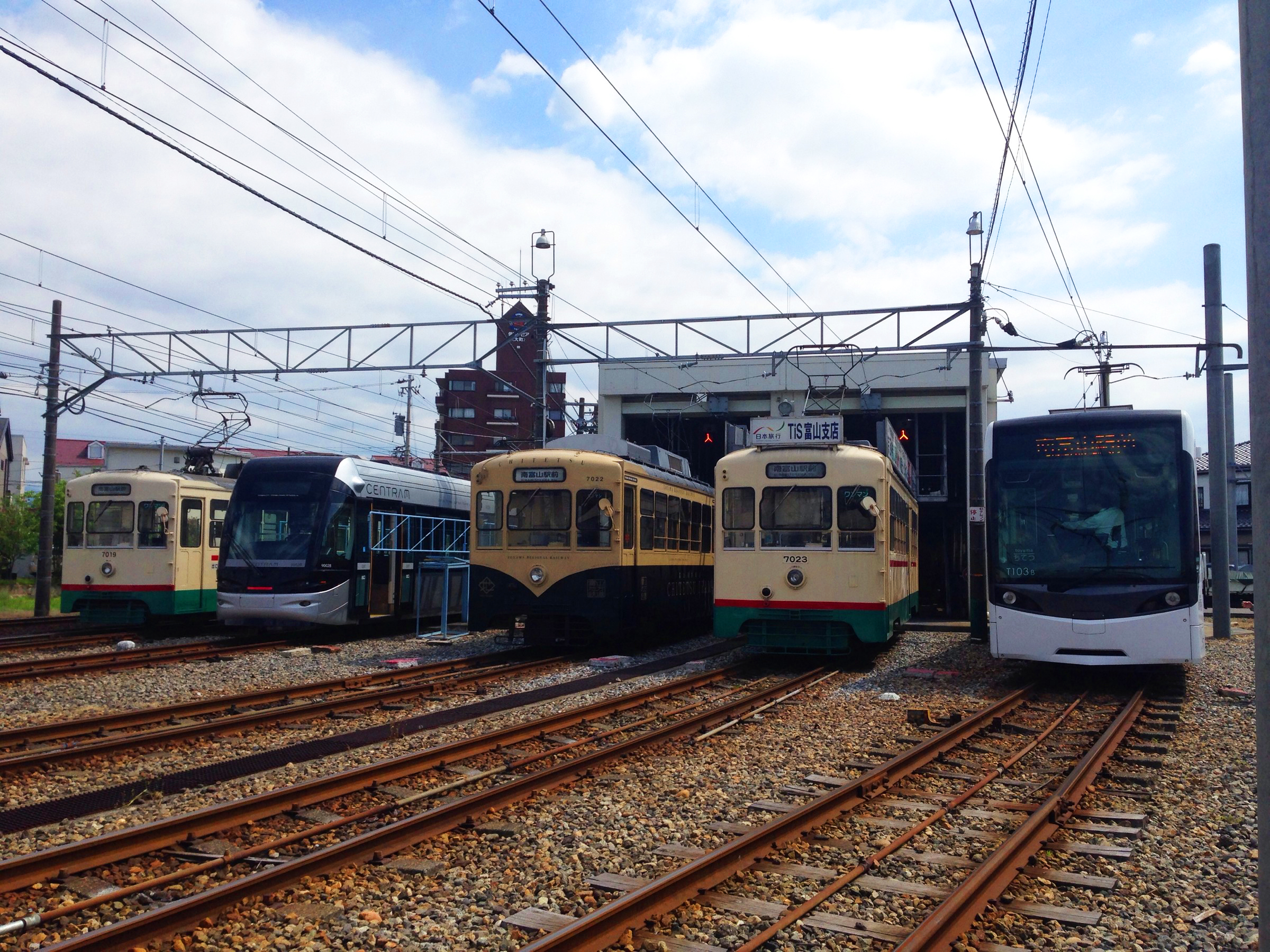 R7RC0511